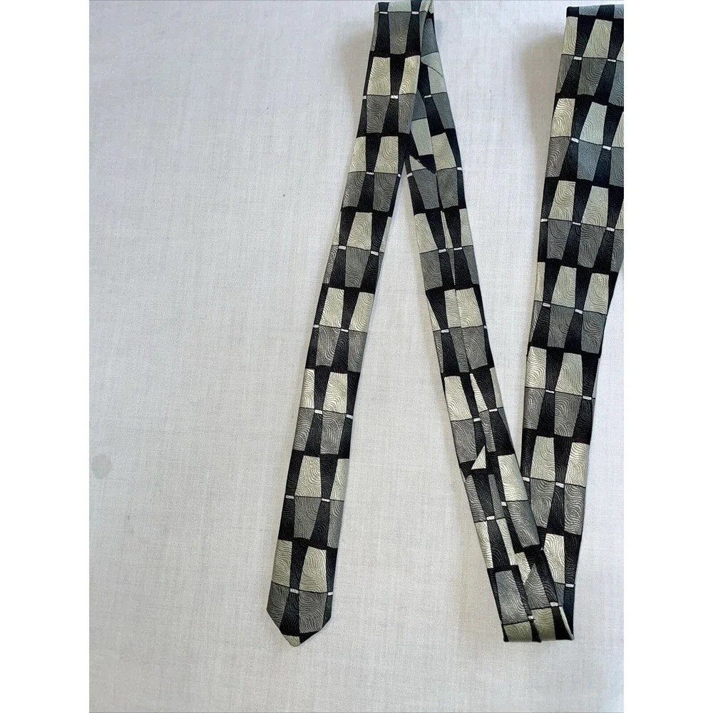 Ziggurat Dress Tie Mens Size 57